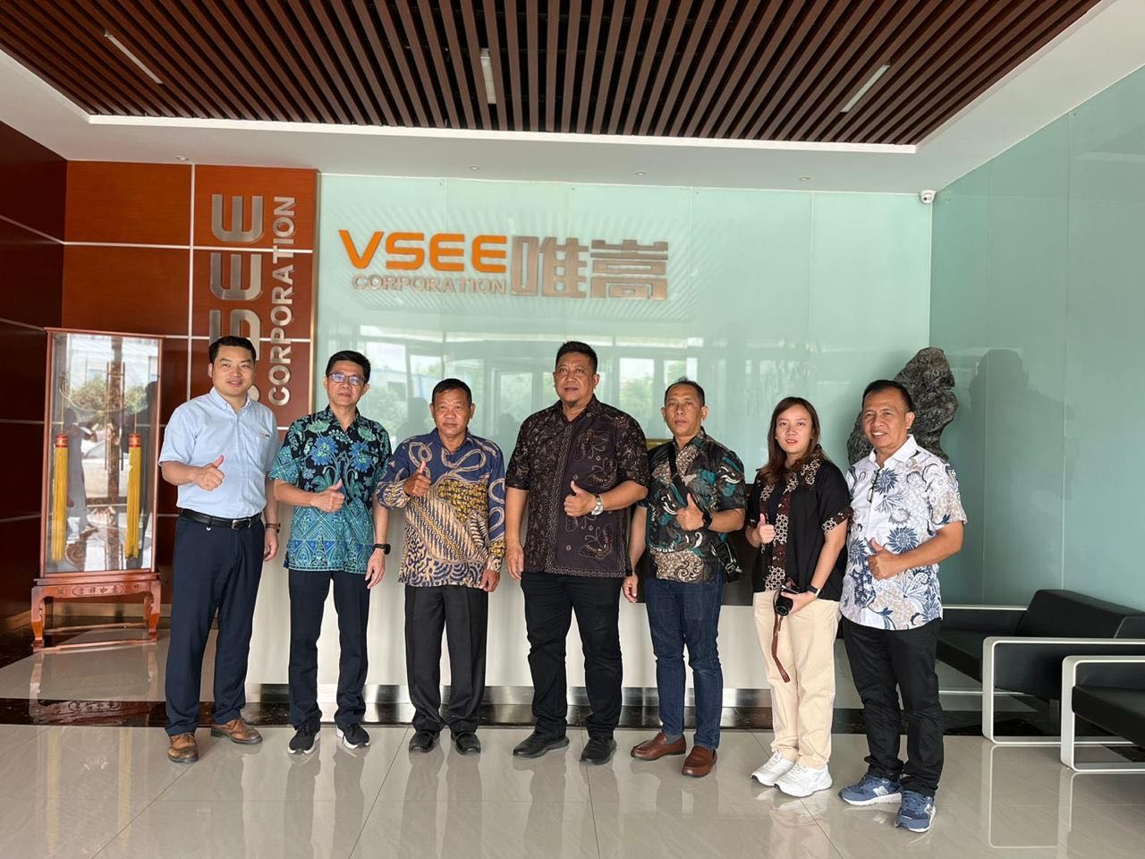 Bienvenido al distribuidor y clientes indonesios de VSEE para la fábrica